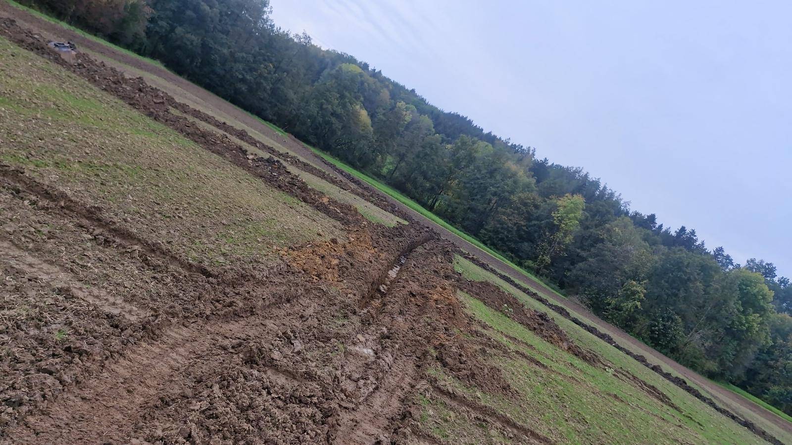 Drainage – Forst- & Baggerbetrieb Kronfeldner